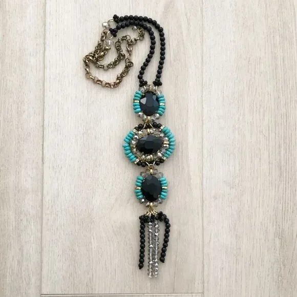 Turquoise tussle long necklace - Picture 4 of 9